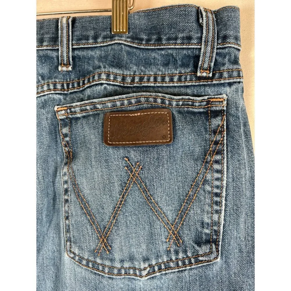 Wrangler Mens 01MWX 20X 01 Competition Jean River Wash‎ 40x32 Cowboy Distressed